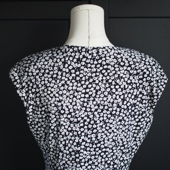 Chaps | Floral Crossover Cap Sleeve Dress - Picture 6 of 6